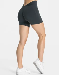 Best Short dos en V Covert scrunch Essence « Ebony » Femme Shorts