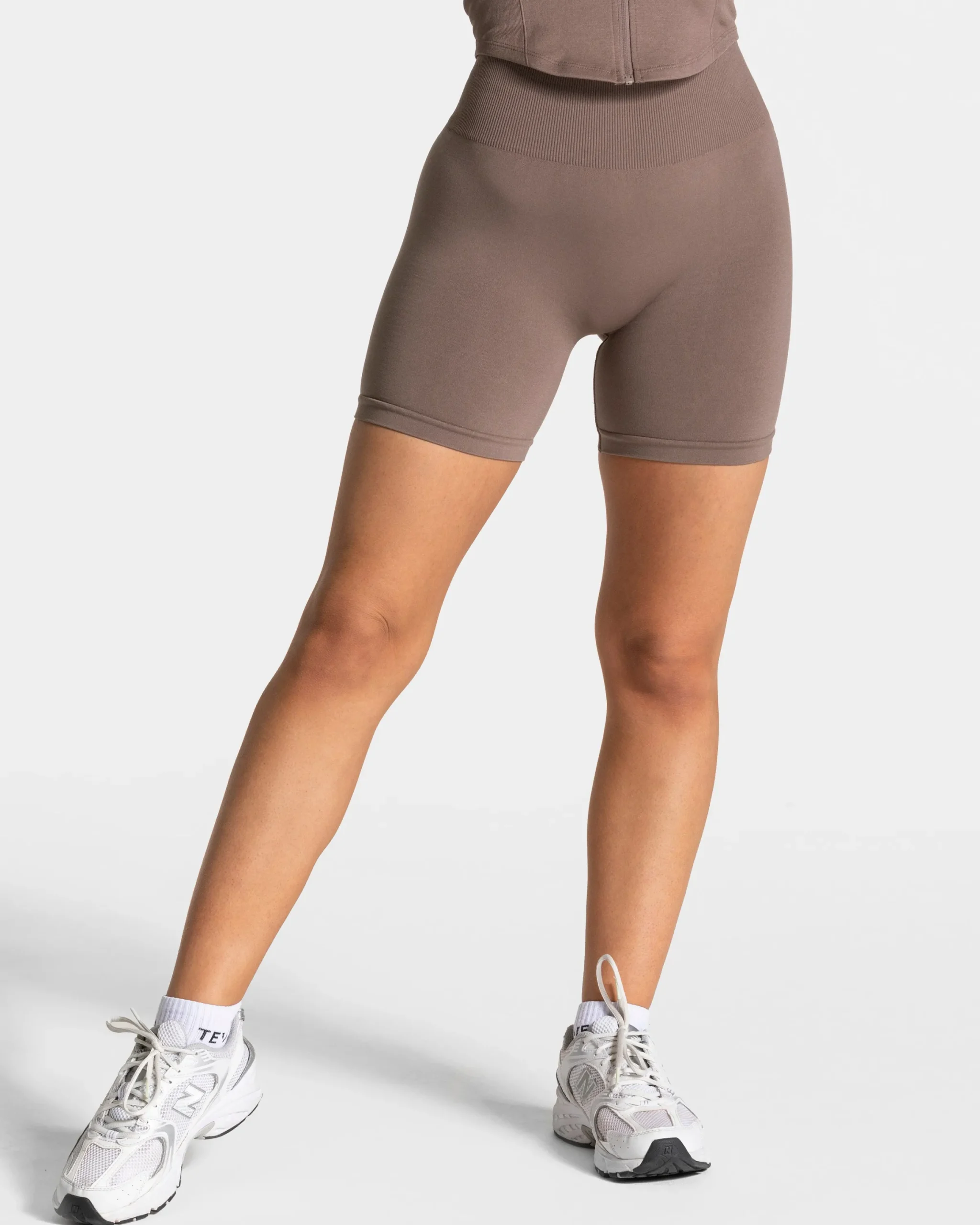 Hot Short Timeless Pro « moka » Femme Shorts