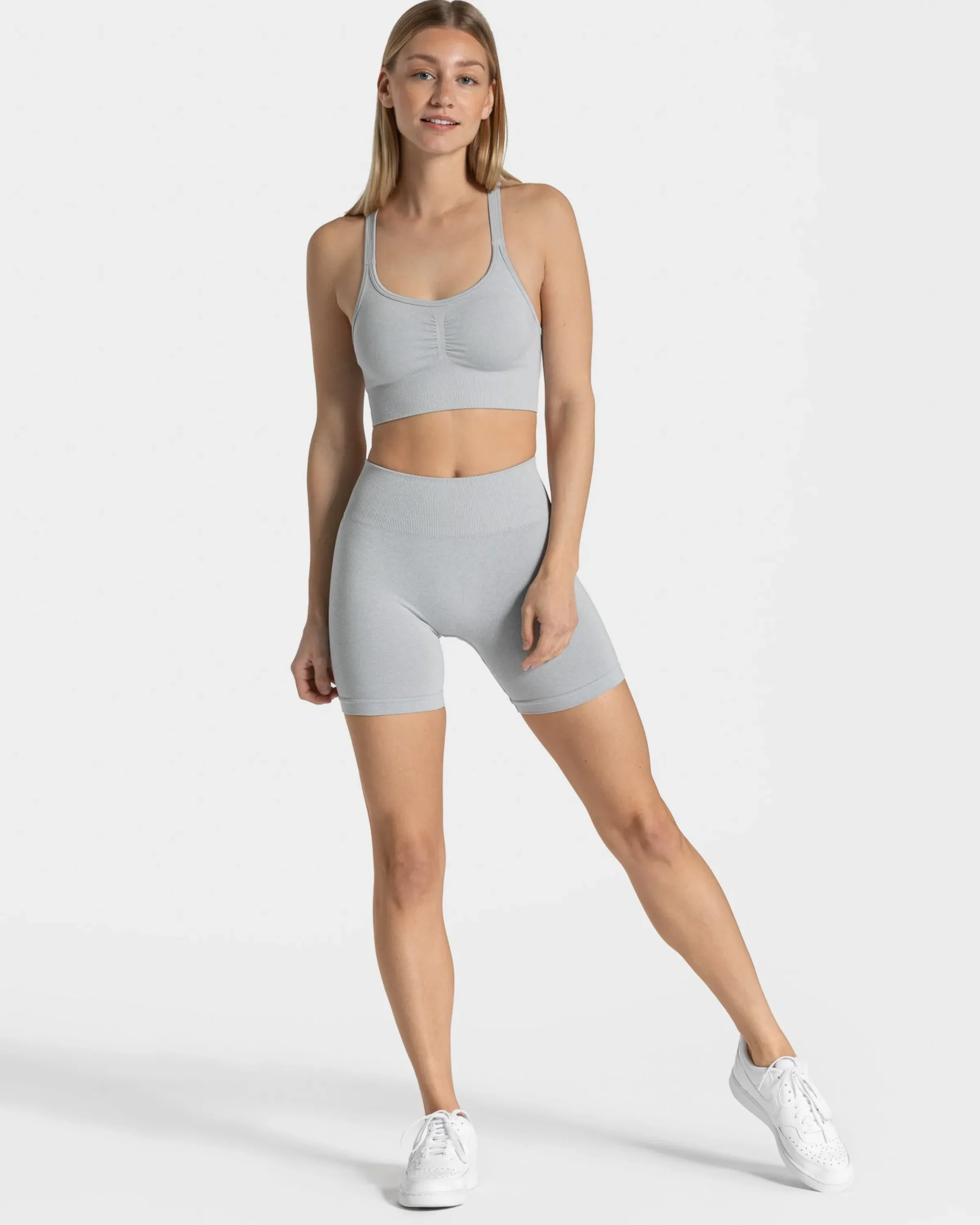 Hot Short Timeless Scrunch « gris clair » Femme Shorts