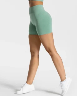 Online Short Timeless Scrunch « vert sauge » Femme Shorts