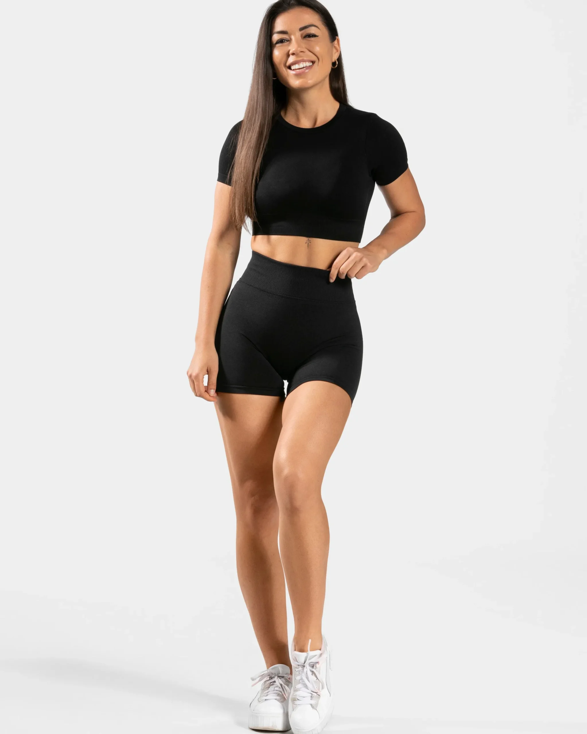 Hot T-shirt Everyday Cut Out « noir » Femme T-shirts